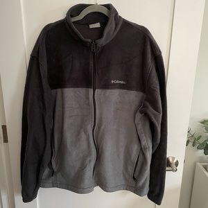 Columbia Grey and Black Mens Zip Up Fleece Jacket